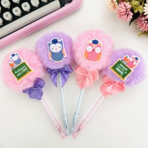Caneta Personalizada com Pompom Ensinar é um Ato de Amor
