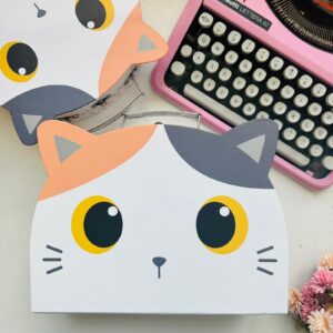 Kit com 2 Maletas Gatinhos Brancos em Cartonagem (28x20.5 cm) (21 x 15.5)