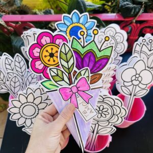 Kit 6 Flores para Colorir e 4 Canetas - Vaso